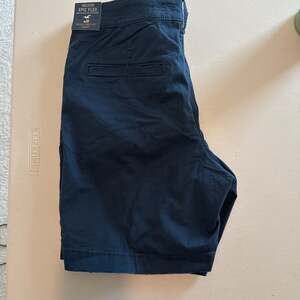 NWT - Hollister Size 30 Beach Prep Fit Shorts